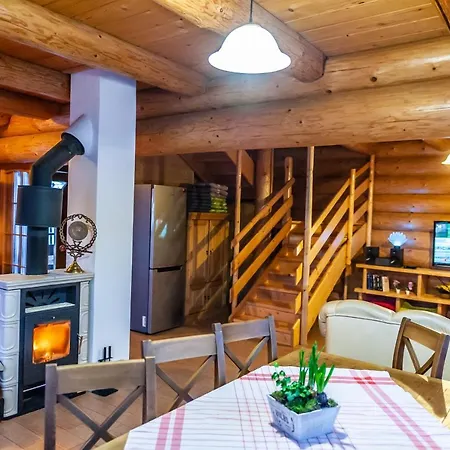 Chalet Alexandra Bobrovnik