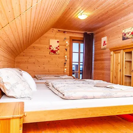 Alexandra Chalet *