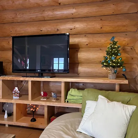 Alexandra Chalet Bobrovnik